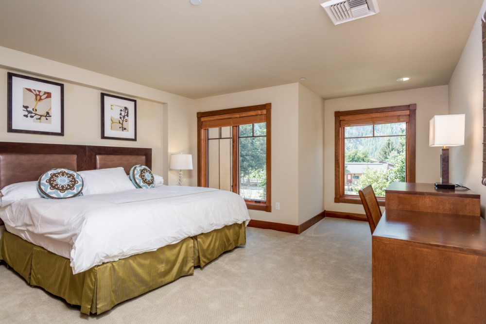 Sun Valley 42
