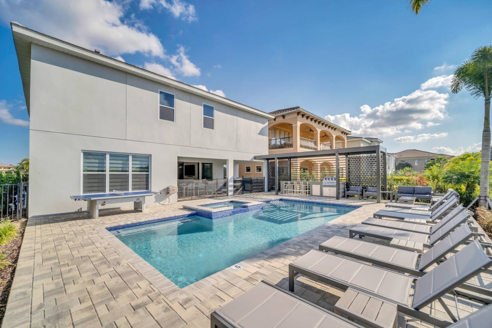 Reunion Resort 6500