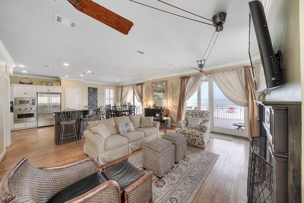 Miramar Beach 214